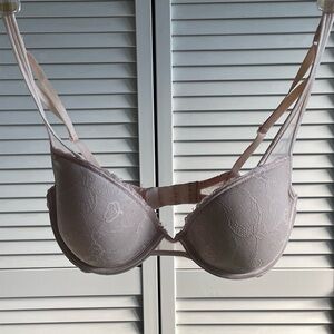 Vanity Fair Lace Underwire Bra - Light Pink